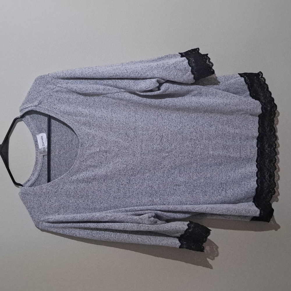 CD Daniel's top